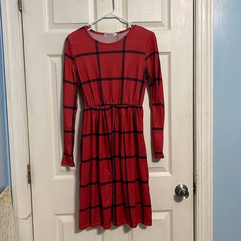 Moking Top Red with Blue Dress.